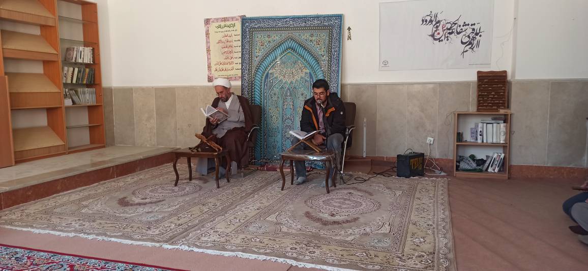 لینک خبر:کرسی تلاوت تا تأمل در قرآن کریم» با محوریت سوره حجرات (آیات ۱۰ تا ۱۳