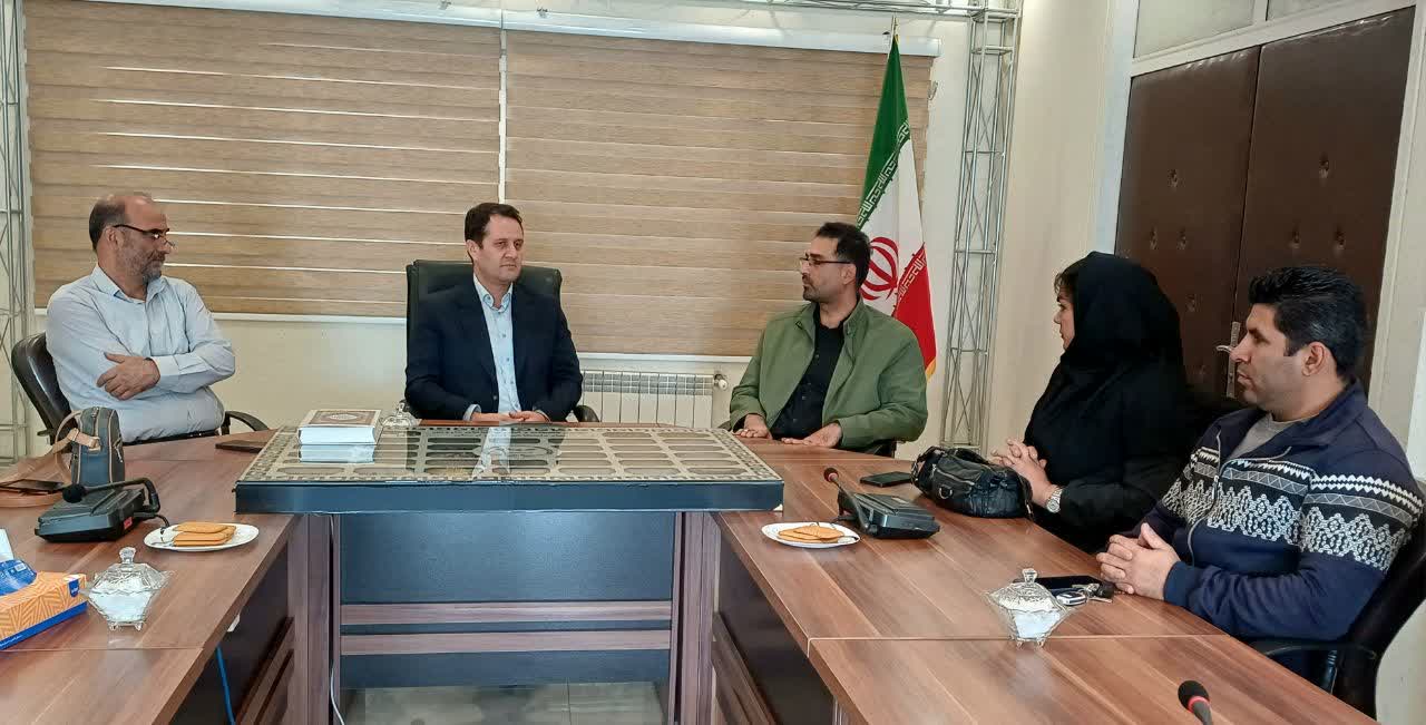 تجلیل از برگزیدگان مسابقه کتاب‌خوانی بانوی کربلا