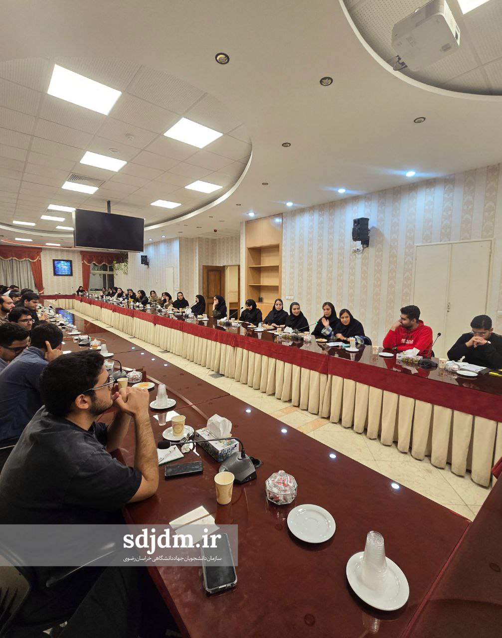  جلسه هفتگی مسئولین‌دفاتر و اعضای دفاتر سازمان دانشجویان جهاد دانشگاهی خراسان رضوی