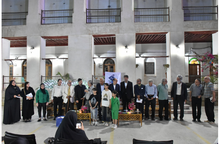 کارگاه کتابخوانی باغ بیدار