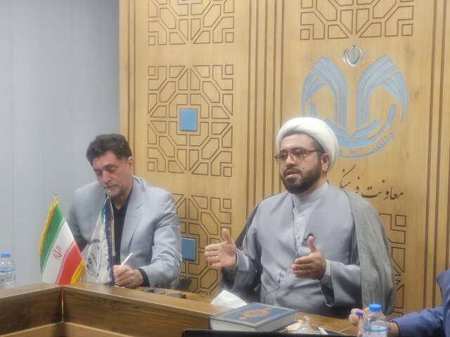 تقویت فرهنگ گفت‌وگو؛ راهکار مدیریت شکاف نسلی