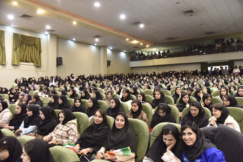  شبی با نودانشجویان ویژه دانشجویان ورودی ۱۴۰۴،