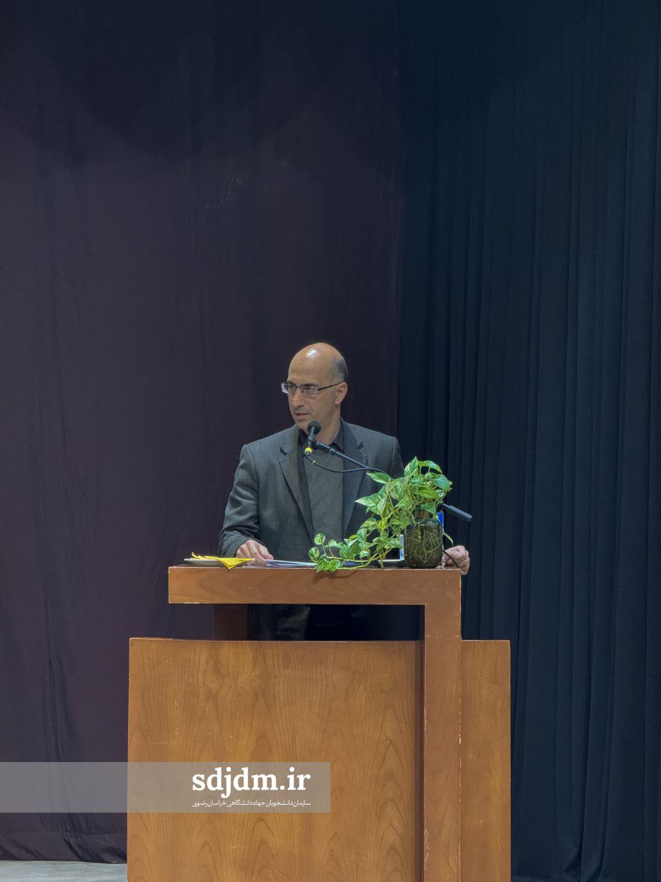 با یاد روحانی