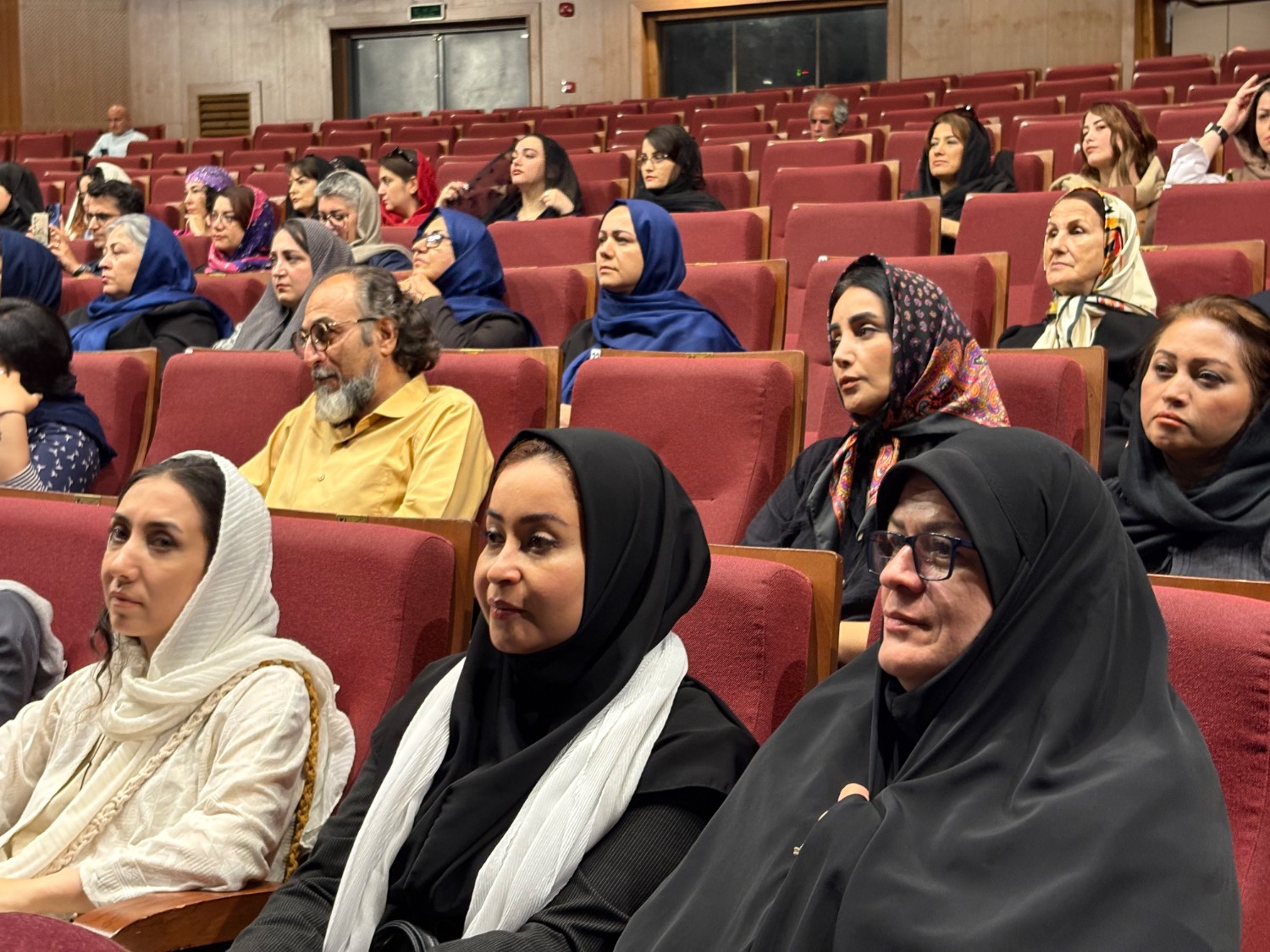 مراسم تجلیل از اساتید منتخب هفت هنر برتر صنایع دستی