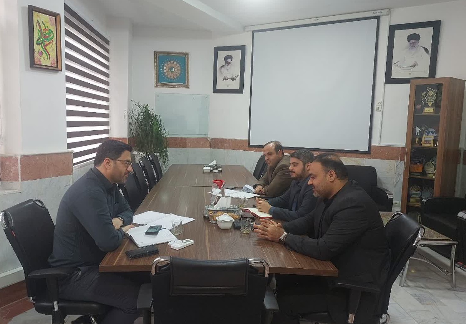 استفاده از تولیدات جشنواره بین‌المللی مهدویت در تبلیغات و فرهنگ‌سازی شهری قم