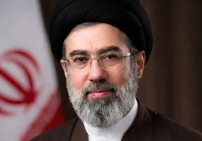 رهبر معظم انقلاب: باید حضور دشمن‌شکن در راهپیمایی روز قدس مورد توجه باشد/از انتقام خون شهیدان صرف‌نظر نخواهیم کرد/همچنان از اهرم مسدود کردن تنگه هرمز باید استفاده شود