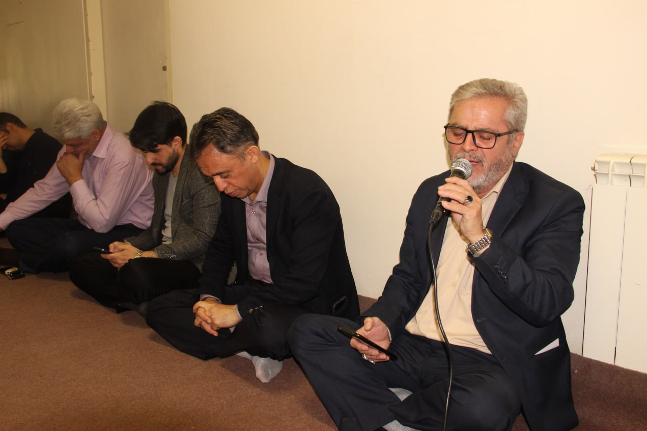 مراسم دعای توسل
