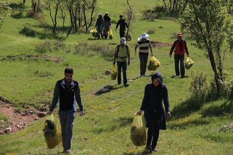 نسل فردگرا: نقش دانشگاه‌ها در بازسازی تعلق اجتماعی