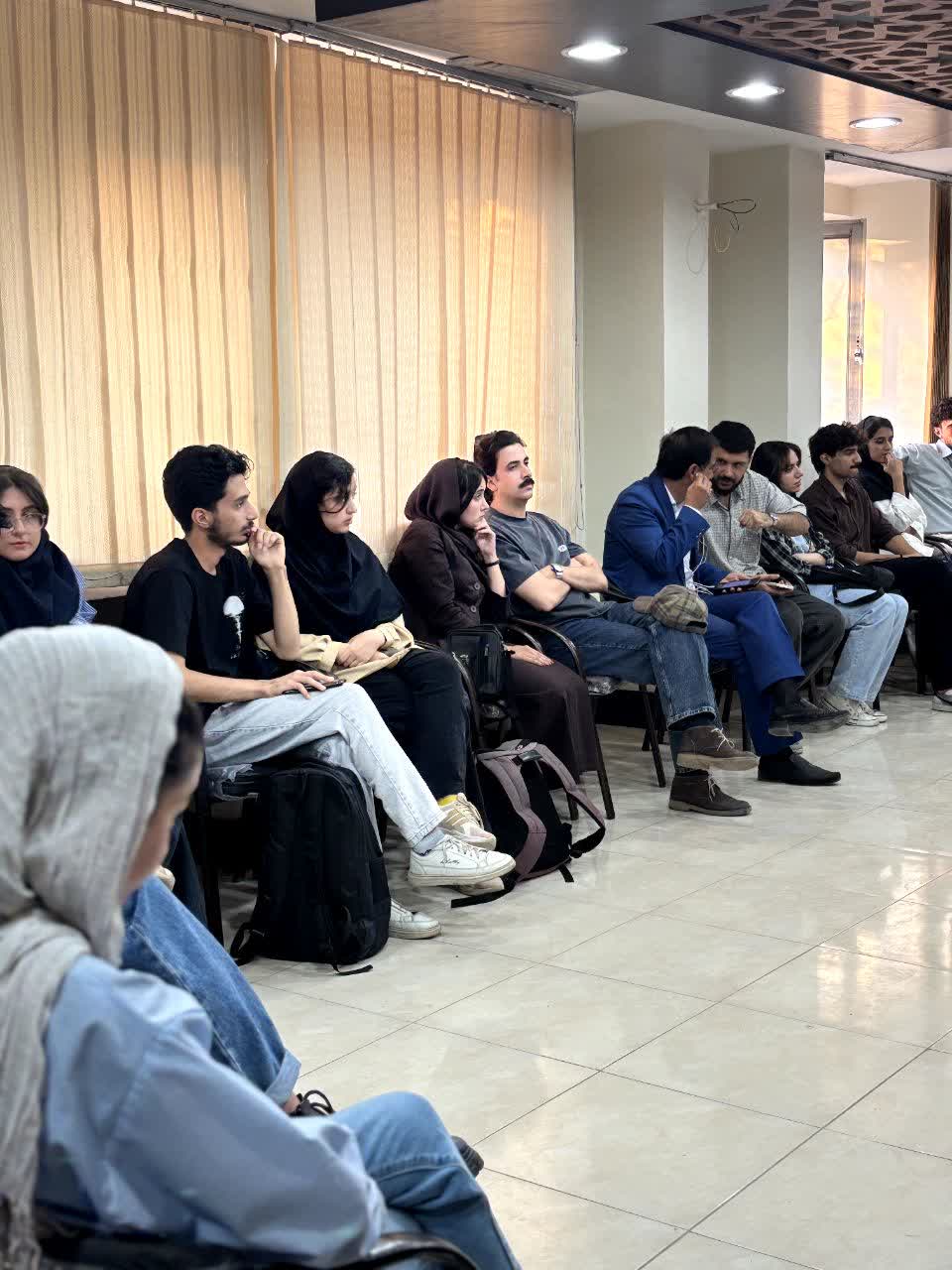 برگزاری کرسی آزاد اندیشی با عنوان دیالوگ توسط جهاد دانشگاهی واحد صنعتی اصفهان 