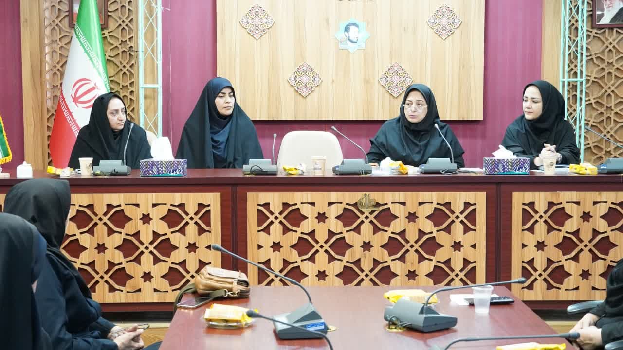 🔰نشست توانمندسازی زنان، بازسازی اجتماعی در فضای پساجنگ در دانشگاه تبریز