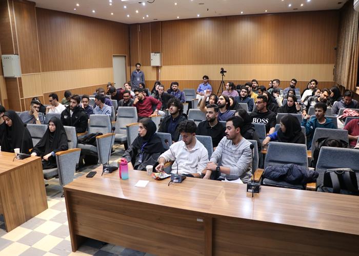 برگزاری چهارمین جلسه دوره مهارتی فن بیان و مهارتهای ارتباطی در دانشگاه صنعتی اصفهان