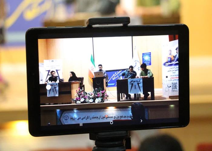 در حاشیه مناظره 14