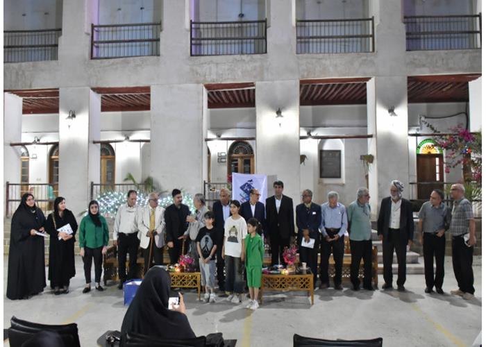 کارگاه کتابخوانی باغ بیدار