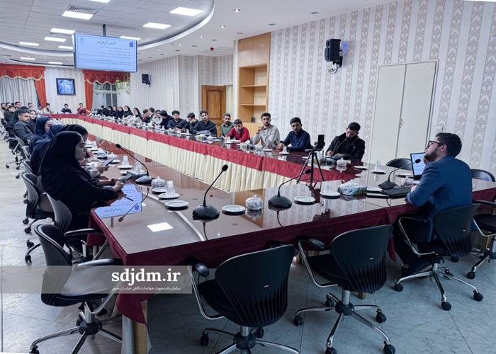 اولین‌جلسه کارگاه آموزش ارتقاء مهارت مناظره