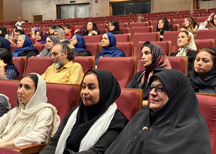 مراسم تجلیل از اساتید منتخب هفت هنر برتر صنایع دستی