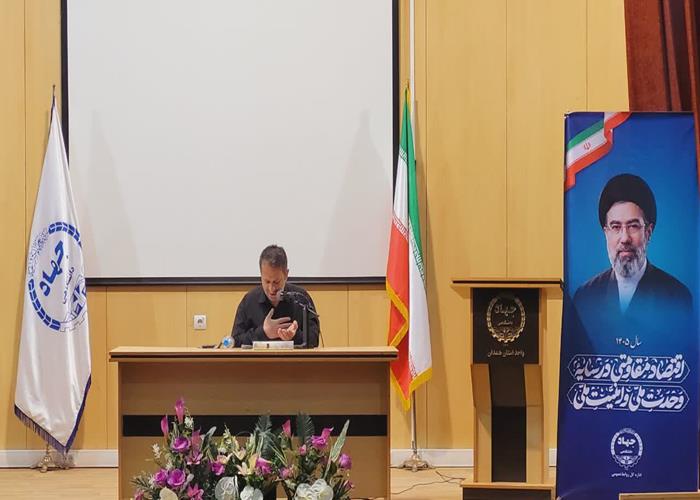  برگزاری مراسم پرفیض «زیارت عاشورا» در همدان