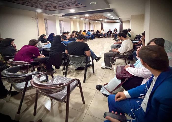 کرسی آزاد اندیشی دیالوگ با موضوع رنج آگاهی در دانشگاه صنعتی اصفهان برگزار شد