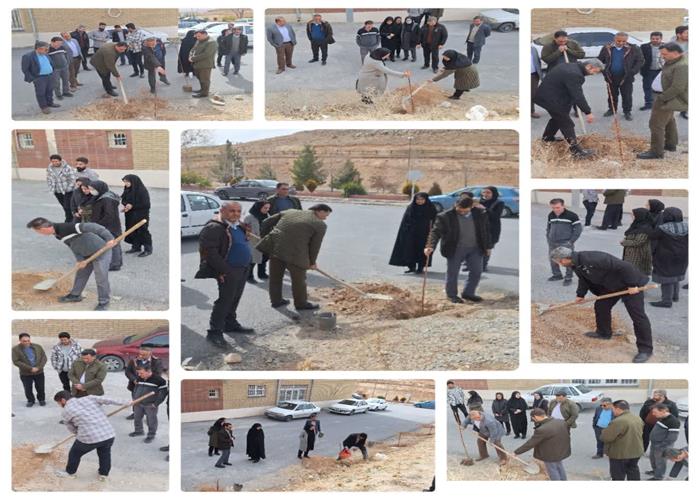 غرس نهال به مناسبت روز درختکاری