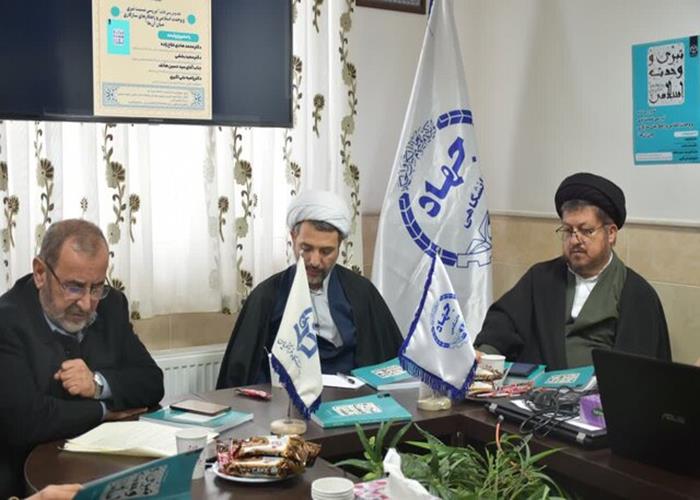 در ششمین دوره‌ «فصل سخن» مطرح شد؛ جلسات نقد در ارتقای کیفیت آثار نگارشی موثر است