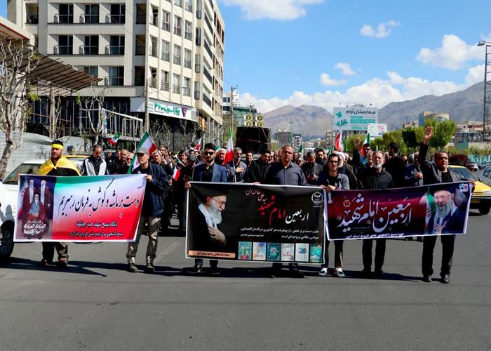 حضور جهادگران واحد البرز و دانشگاهیان استان البرز در چهلمین روز شهادت قائد امت 