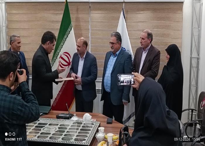 از دانشجویان نمونه و فعال در حوزه فعالیت‌های جهاد دانشگاهی تجلیل به عمل آمد
