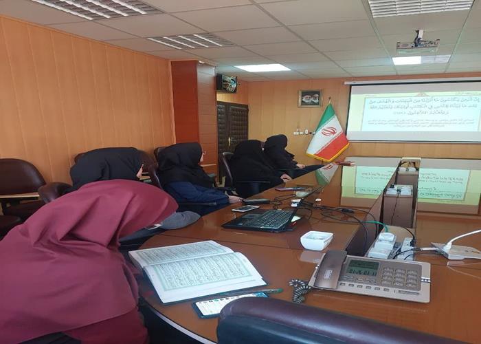 جزئ خوانی قرآن در ماه رمضان