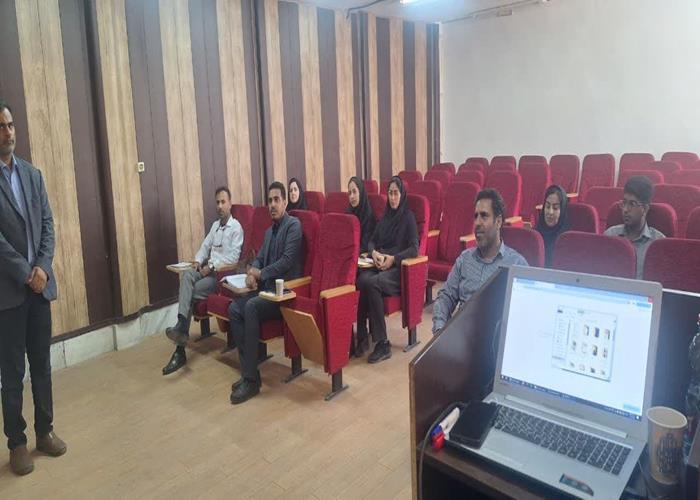 کارگاه خبرنویسی