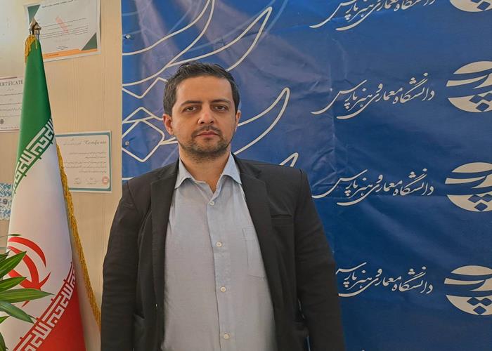 دانشگاه تراز انقلاب نه غرب زده است نه منزوی