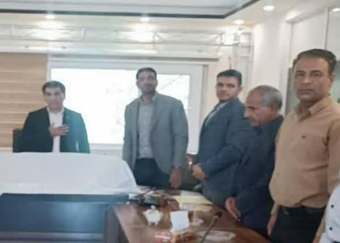 امضای تفاهم نامه همکاری بین جهاددانشگاهی و مرکز تحقیقات کشاورزی و منابع طبیعی لرستان