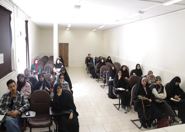 کارگاه آموزشی تزریقات برای نیروهای جهادی “سلامت‌یاران وطن” برگزار شد