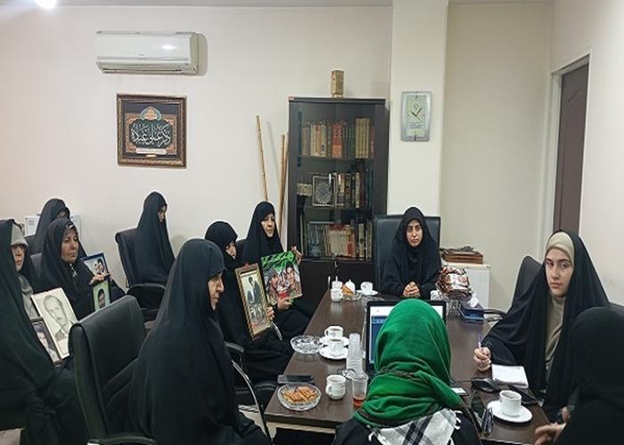 نیمه پنهان مقاومت؛ زنانی که در حاشیه نیستند 