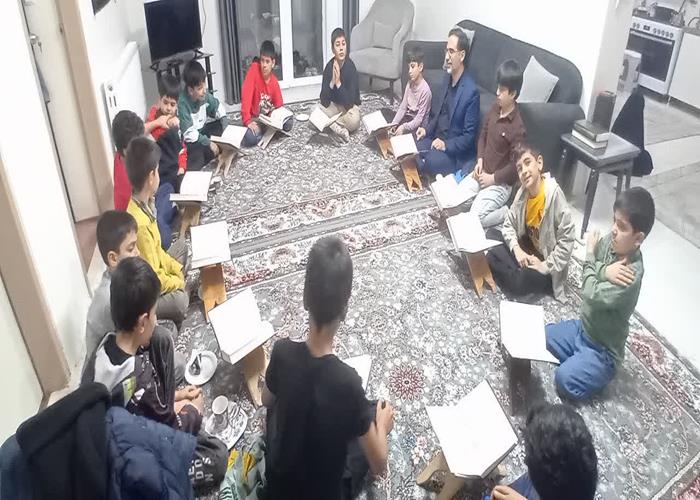 محفل انس با قرآن ویژه فرزندان اساتید دانشگاه صنعتی اصفهان برگزار شد