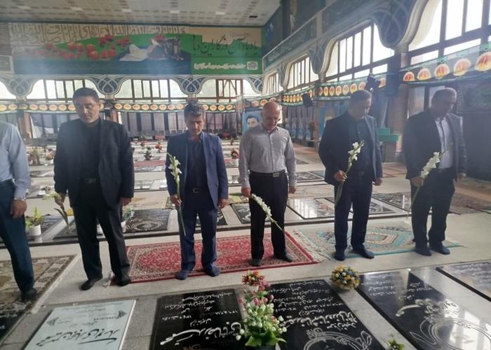 گزارش تصویری تجدید میثاق جهادگران سازمان جهاد دانشگاهی استان گیلان با شهدا