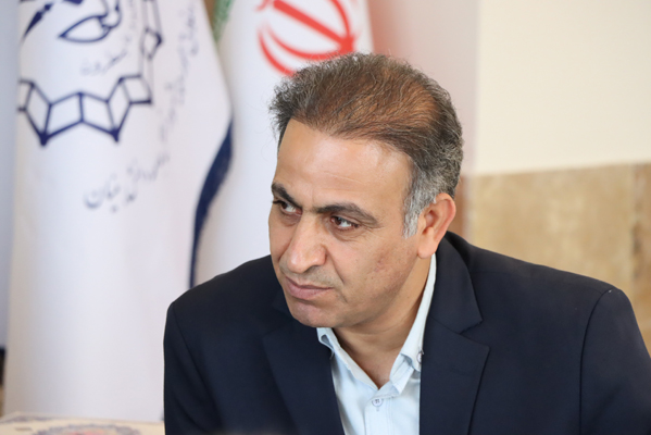 وکیل احمدی