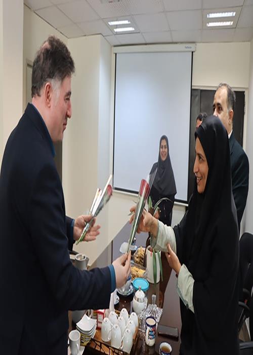 تکریم معماران و پاسداشت شیخ بهایی در نشست صمیمانه دانشگاه علم و هنر