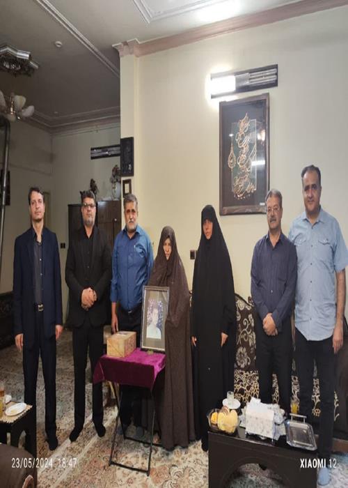 بازدید از خانواده شهید و جانباز