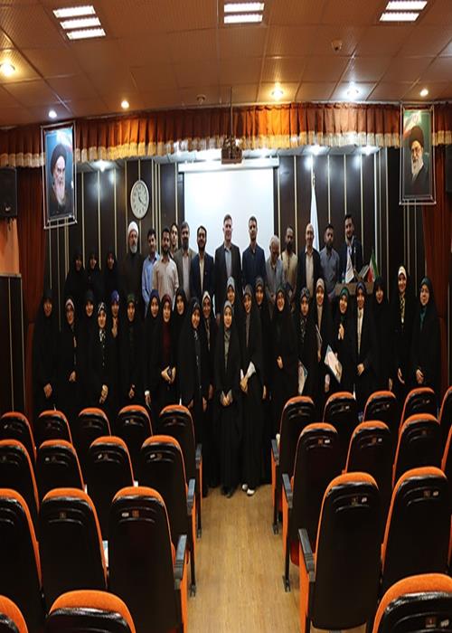 تجلیل از پاسداران امنیت و فعالان موکب دانشجویی در دانشگاه علم و هنر