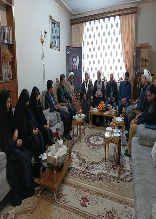 دیدار با خانواده شهید