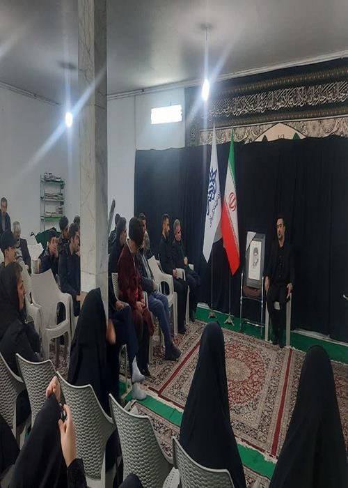 غزل‌خوانی شاعران خراسان‌شمالی در سوگ رهبر انقلاب 