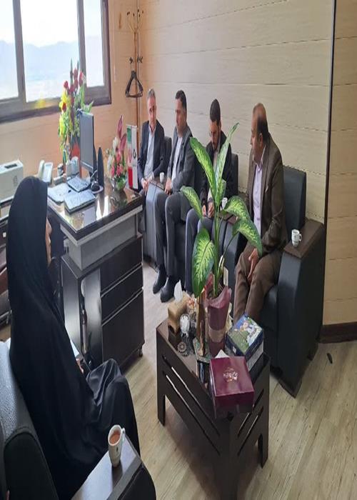 دیدار نوروزی رئیس واحد و همکاران معاونت فرهنگی  چهارمحال و بختیاری  با  سرپرست دانشگاه شهرکرد