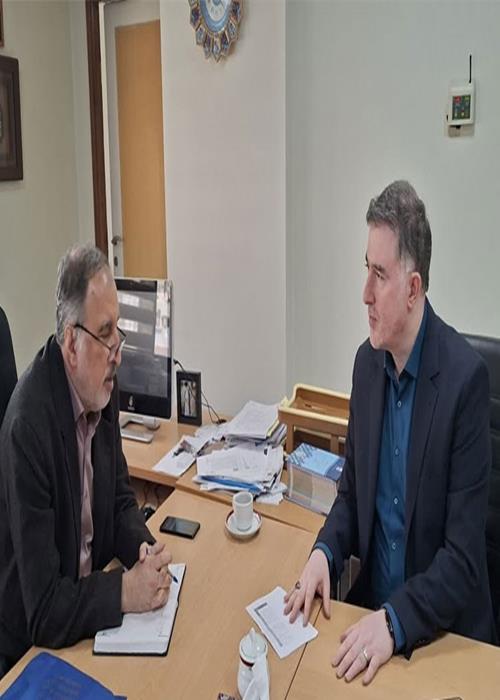 تأکید بر توسعه تحصیلات تکمیلی در دیدار رئیس دانشگاه علم و هنر با مدیران وزارت علوم