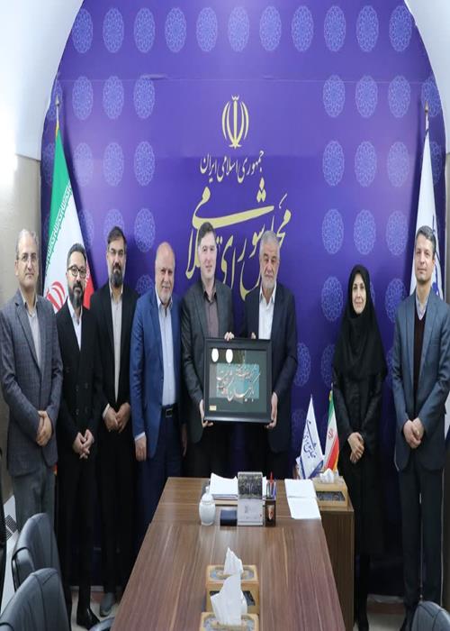 در نشست با نماینده مجلس شورای اسلامی ؛ دانشگاه علم و هنر یزد، ظرفیتی ارزشمند در مسیر توسعه پایدار استان