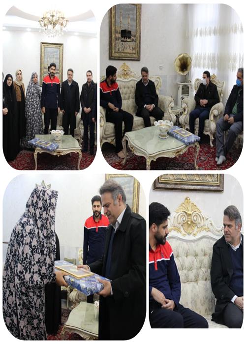 دیدار رئیس و معاونین سازمان جهاددانشگاهی کرمانشاه با خانواده شهید معظم "منصور علی کرمی"