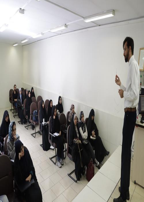 کارگاه آموزشی تزریقات برای نیروهای جهادی “سلامت‌یاران وطن"